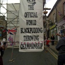 Black-Pudding-Throwing-453x450
